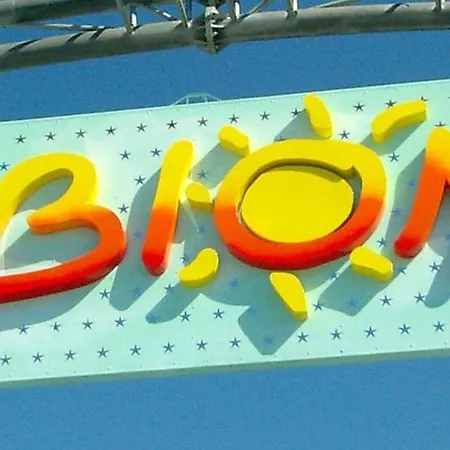 Apartment Bright Flat With Shared Garden *