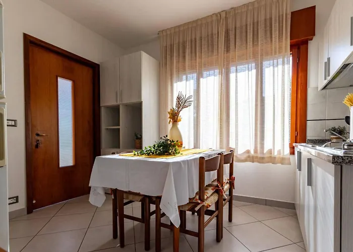 Apartament Bright Flat With Shared Garden Bibione