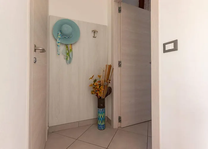 Bright Flat With Shared Garden Apartament *