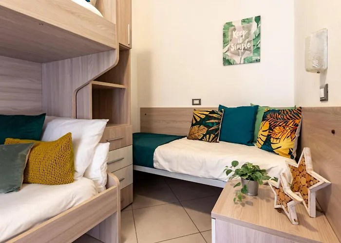 Apartament Bright Flat With Shared Garden